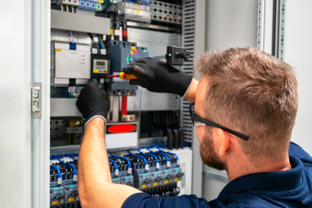 Best Commercial Electrician Services  in Tucumcari, NM